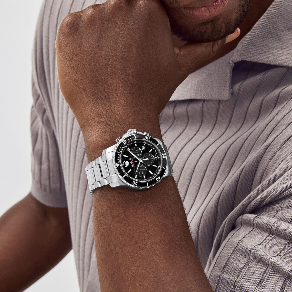 Movado 800 Series Silver Stainless Steel Black Dial Chronograph Quartz Watch for Gents - 2600142 - Image 4